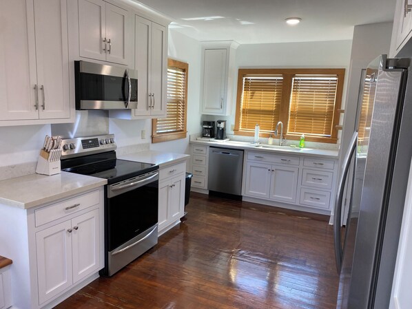 Microwave, oven, stovetop, dishwasher