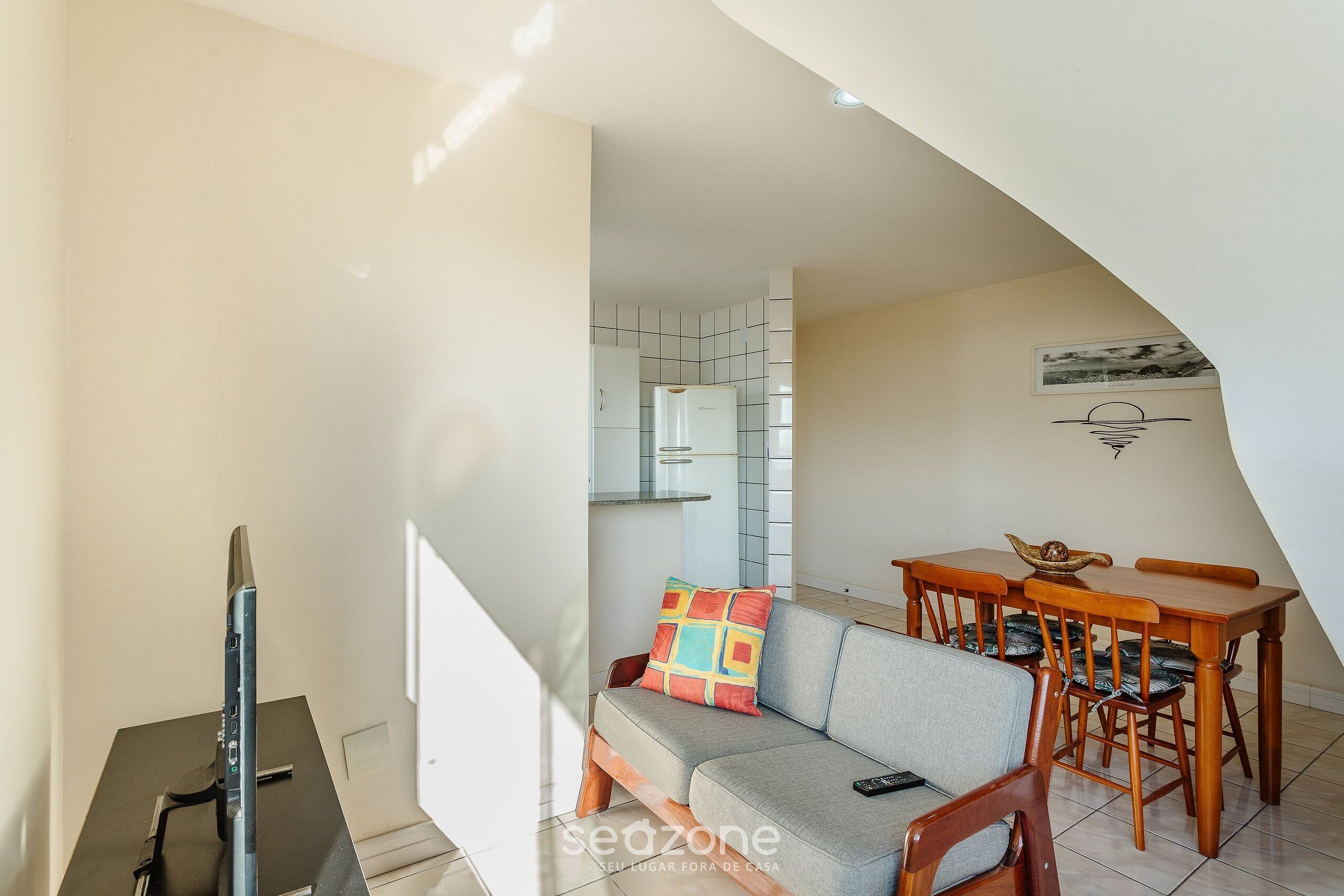 Basic Apartment | Interior