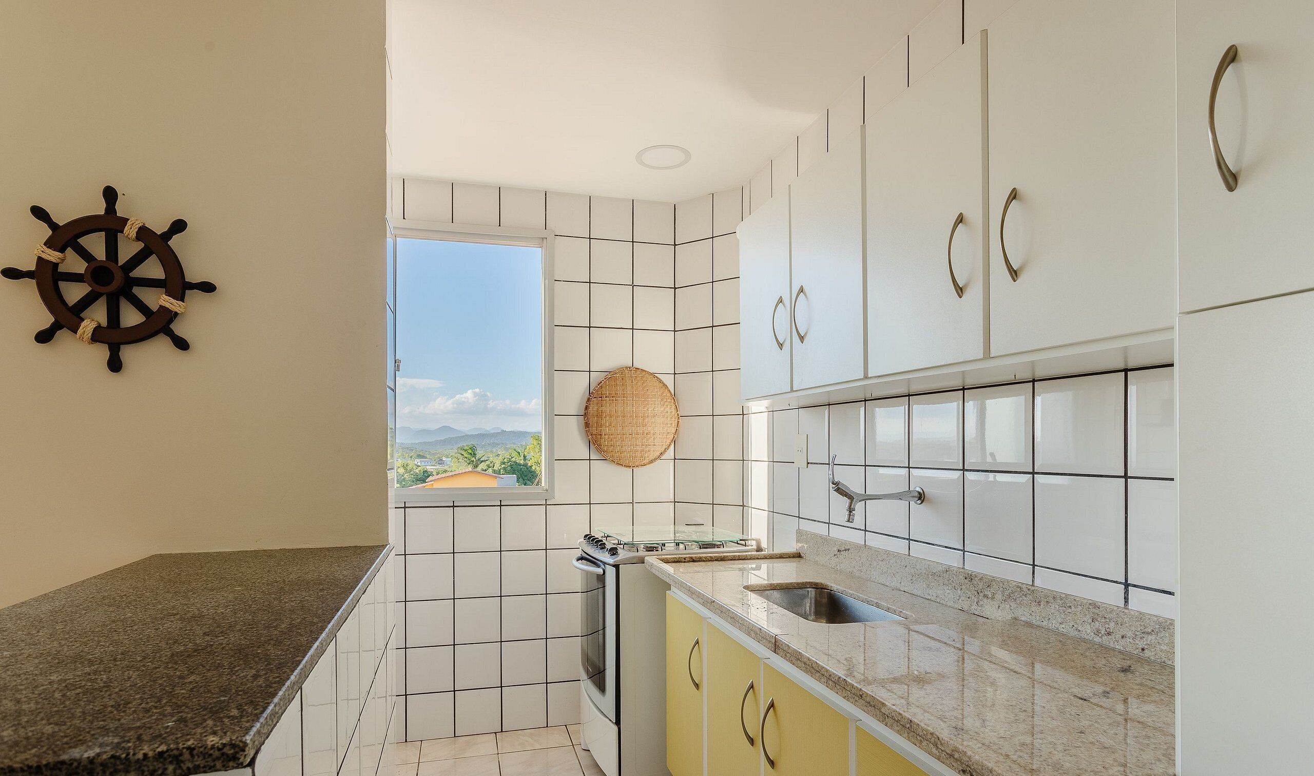 Basic Apartment | Private kitchen