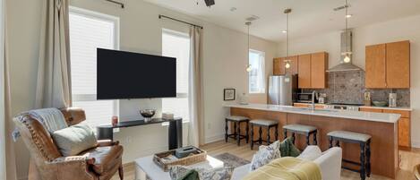 House (3 Bedrooms) | Front of property