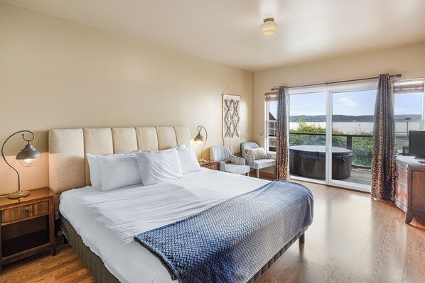 10 bedrooms, iron/ironing board, WiFi, bed sheets