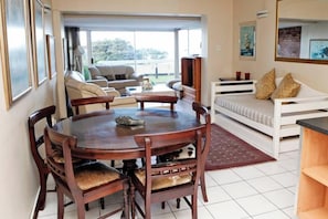Living area - 17 Stella Maris Seaside @ Van's (Amanzimtoti,)