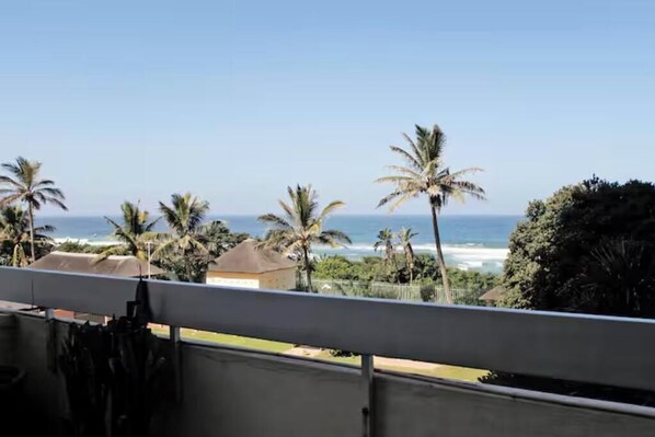 Property grounds - 17 Stella Maris Seaside @ Van's (Amanzimtoti,)