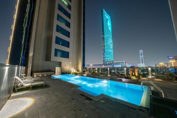 Exterior - DAMAC Super Luxury Two Bedroom Apartment (Riyadh)