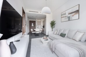 1 bedroom, Internet - Meydan One Apartment Sleeps 4 With a Great Pool (Dubai)