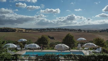 Piscina stagionale all'aperto