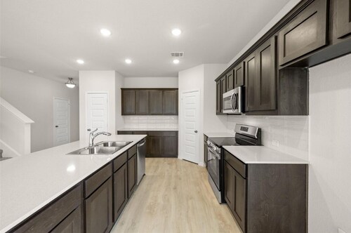 Luxury 6-bedroom Villa near UNT & Medical City Denton