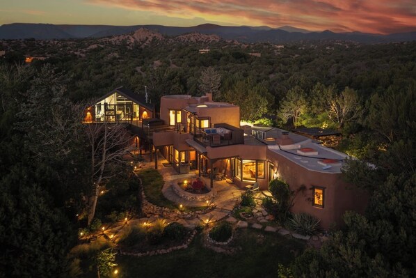 Luokittelematon kuva, 1 kautta 67, painike