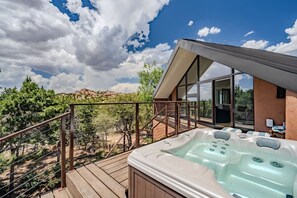 Baignoire à remous extérieure