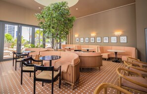 Cafe - The Crosby Miami World Center (Miami)