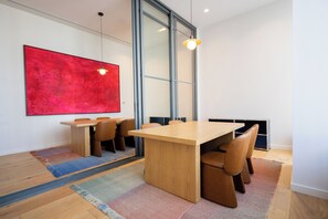 Meeting facility - The Crosby Miami World Center (Miami)