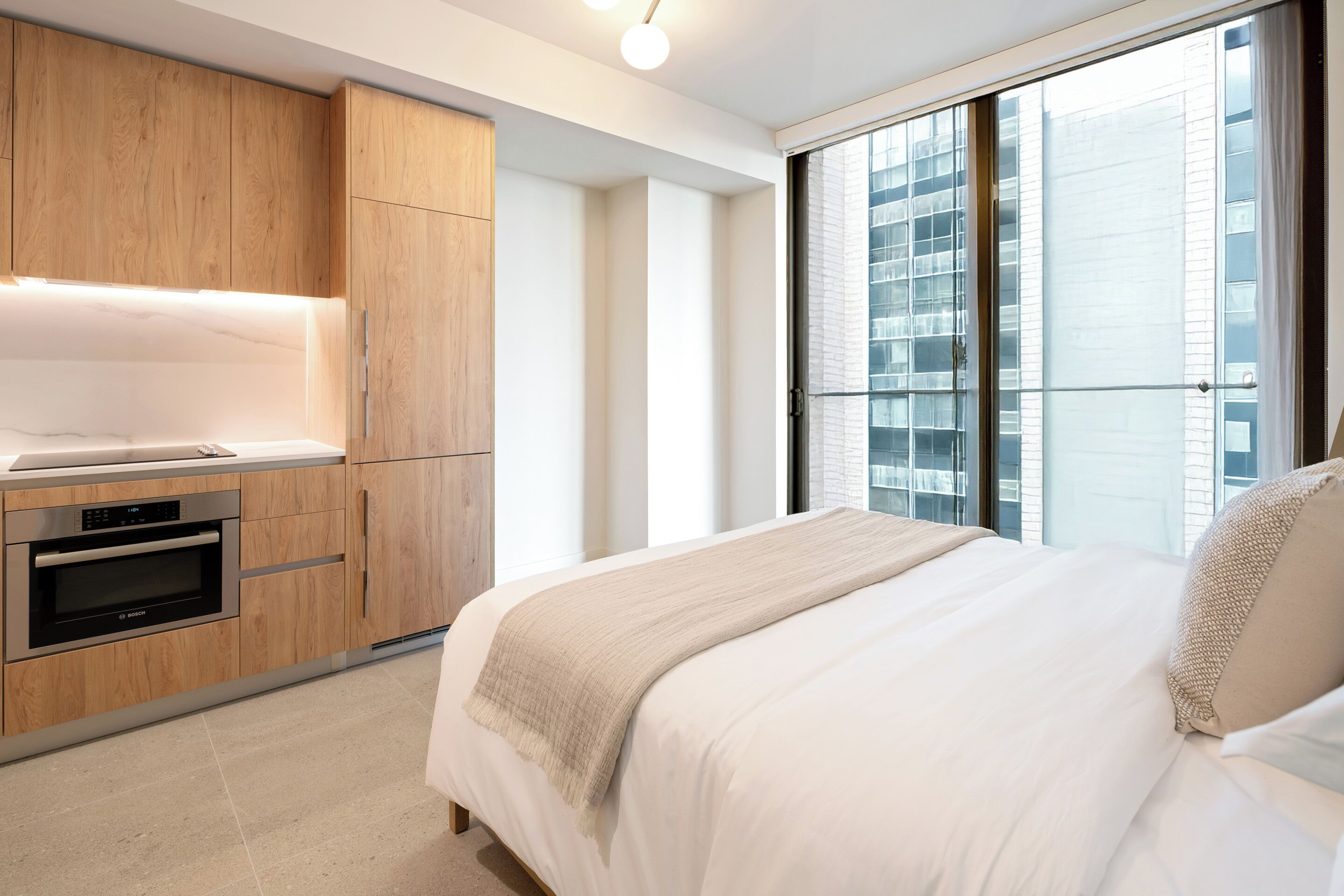 Studio, 1 queensize bed, balkon | Lakens van Egyptisch katoen, luxe beddengoed, pillowtop-bedden