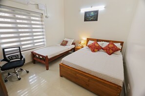 3 Schlafzimmer, Bügeleisen/Bügelbrett, WLAN, Bettwäsche