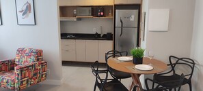 เบสิกอพาร์ทเมนท์ | ร้านอาหาร