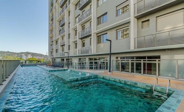 Pool - Complete and Modern Accommodations in a Building With gym - MCP (Porto Alegre)