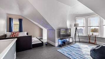 Comfort House, Non Smoking, City View