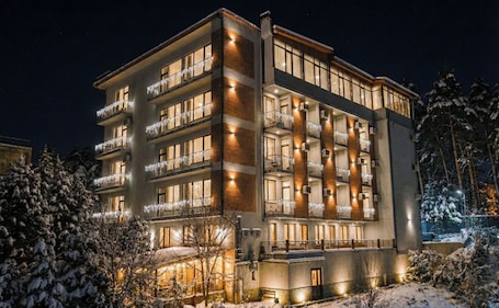 Front of property - evening/night. Emerald Borjomi Hotel