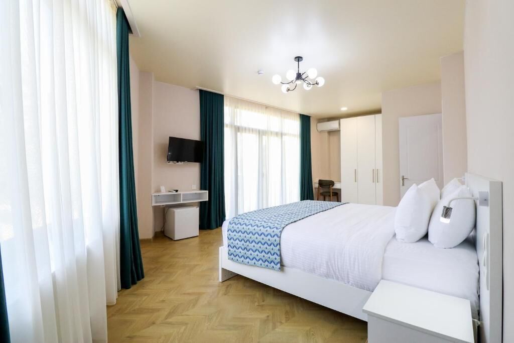 Premium bedding, memory foam beds, minibar, in-room safe