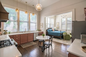 Interior - The Estuary Indy - Your Private Sanctuary! (Indianapolis)