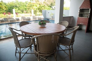 Apartamento, para fumantes | 2 quartos