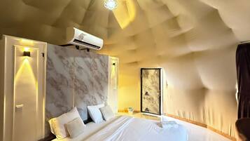 Standard Double Room, Desert view