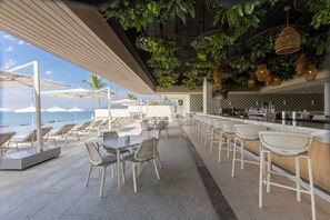 Bar (in der Unterkunft)