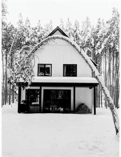 The Little Chalet at Schryer Lake