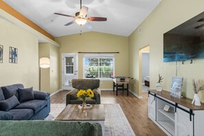 تلفزيون، تنس طاولة، ستيريو