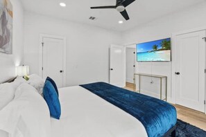 2 habitaciones, tabla de planchar con plancha, internet y ropa de cama 