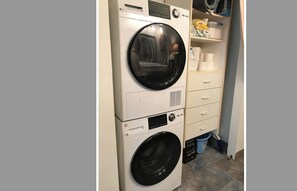 Laundry - Kihei Kai Nani (Kihei)