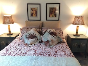 Iron/ironing board, WiFi