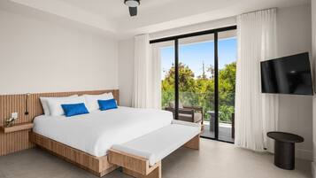 3 chambres, fer et planche à repasser, Wi-Fi, draps fournis