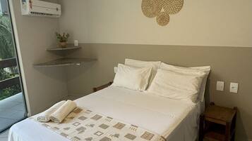 Kahden hengen classic-huone, parveke, näköala puutarhaan | Ilmainen Wi-Fi