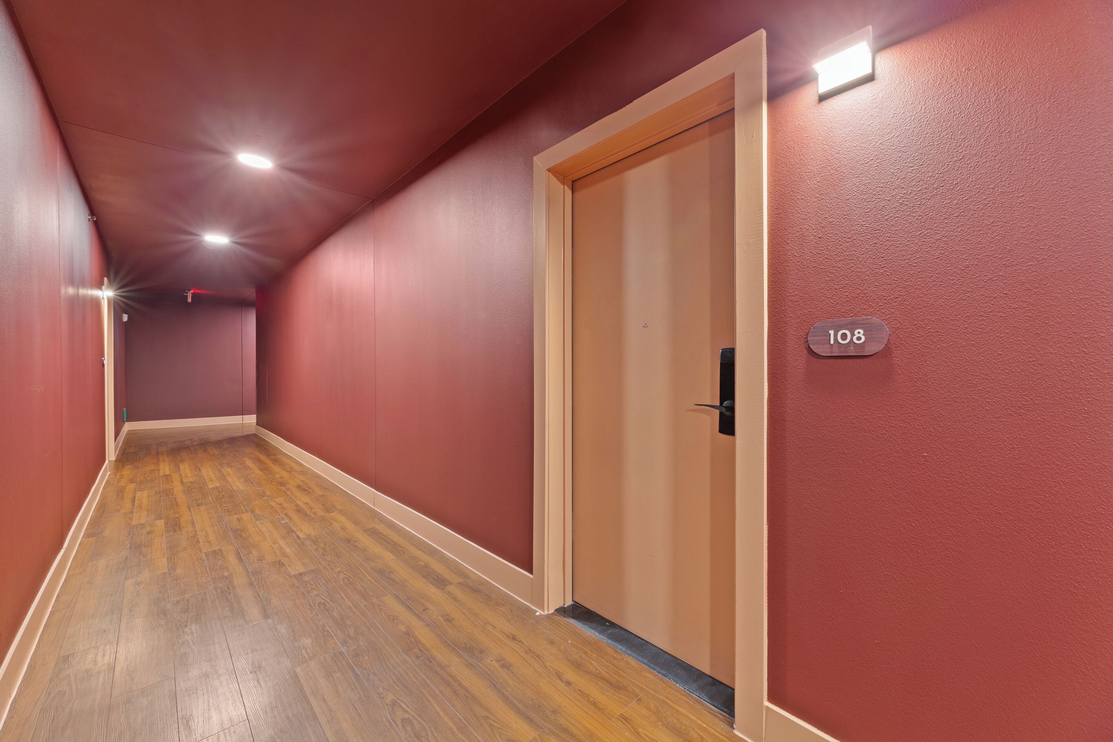 Appartement exécutif, 2 chambres, balcon | Bureau, espace de travail pour ordinateurs portables