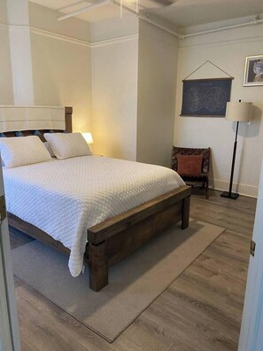 2 chambres, bureau, fer et planche à repasser, Wi-Fi