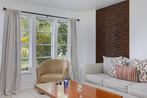 Costerra Naples 2BED