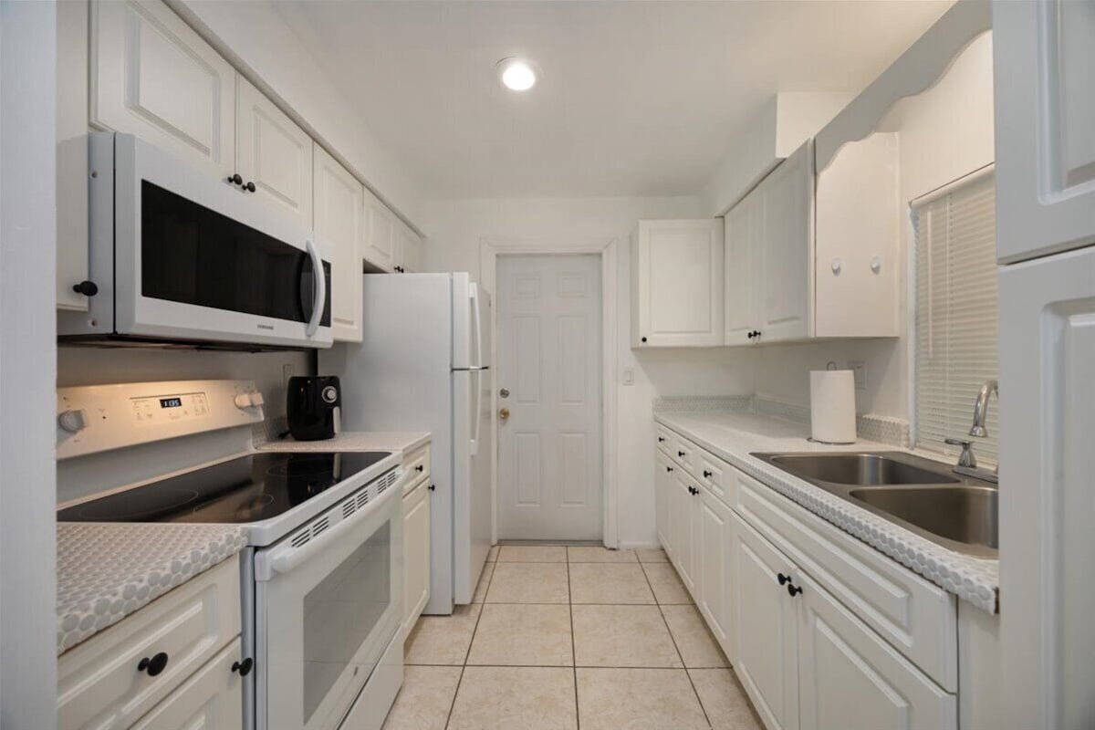 Photo 4 of Costerra Naples 2BED