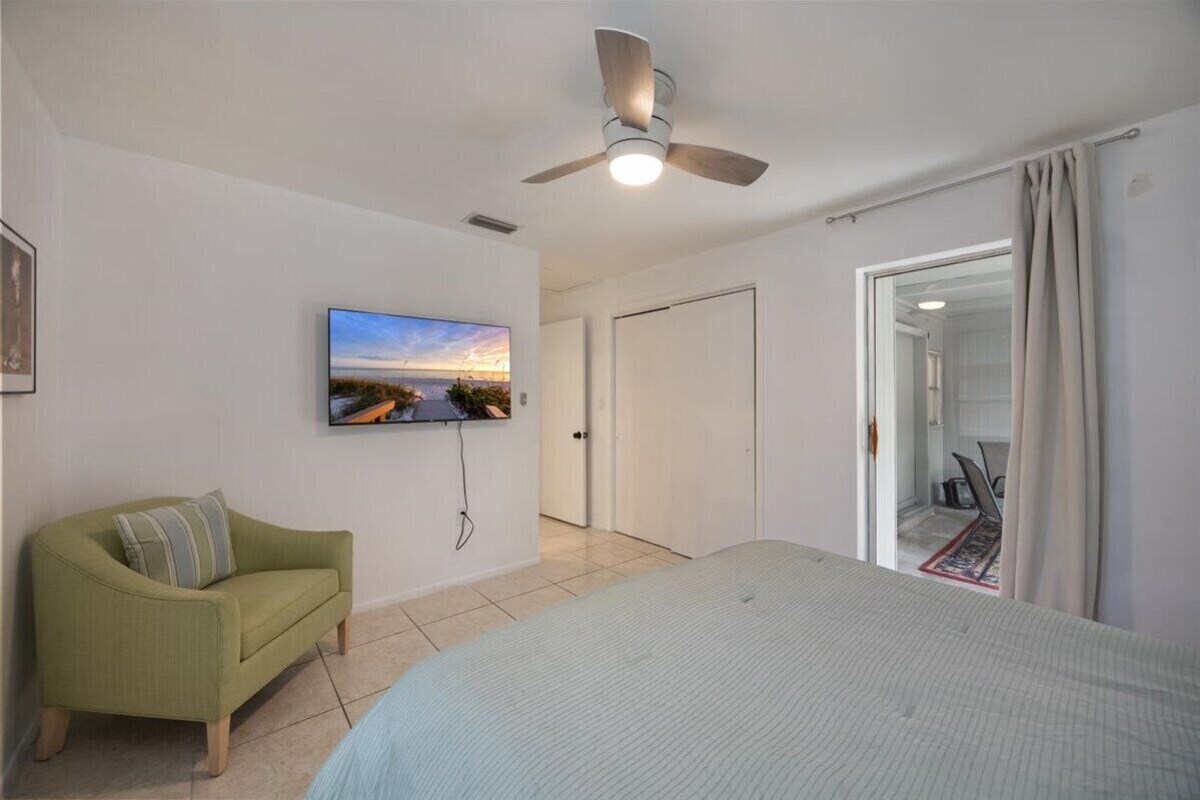 Photo 2 of Costerra Naples 2BED