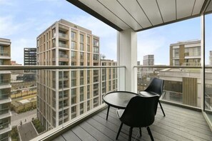 Property grounds - *RARE FIND* Luxury Collection Central (London)