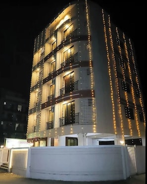 Exterior - Hotel Ratna Residency (Panvel)