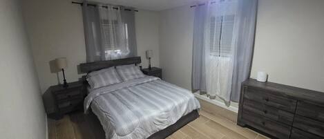 Iron/ironing board, free WiFi, bed sheets, wheelchair access