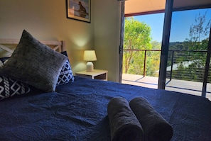 4 Schlafzimmer, Bügeleisen/Bügelbrett, WLAN, Bettwäsche