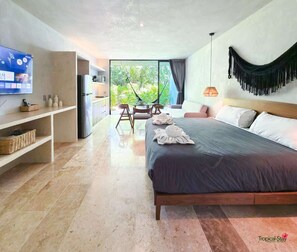 Bügeleisen/Bügelbrett, kostenloses WLAN, Bettwäsche