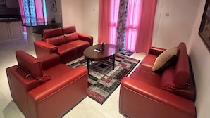 Unclassified image, 2 of 28, button - Breathtaking villa with private pool and hot tub, 2 minute walk from the beach. (Gros Islet)