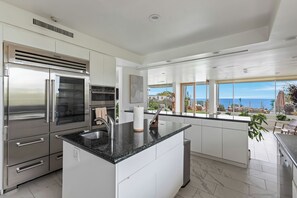 Luxury House, Ocean View | Private kitchen | Full-sized fridge, microwave, oven, stovetop