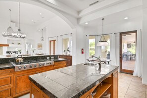 Fridge, microwave, oven, stovetop - Large Acreage, Pool, Spa, Indoor and Outdoor Games (Thousand Palms)