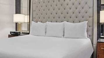 1 bedroom, in-room safe, desk, iron/ironing board