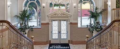 Historic San Francisco Resort w/ Classic Charm+Modern Style 1Bd/1Ba Presidential