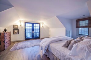 4 habitaciones, tabla de planchar con plancha y wifi gratis