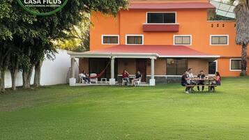 Servei de restauració a l'aire lliure